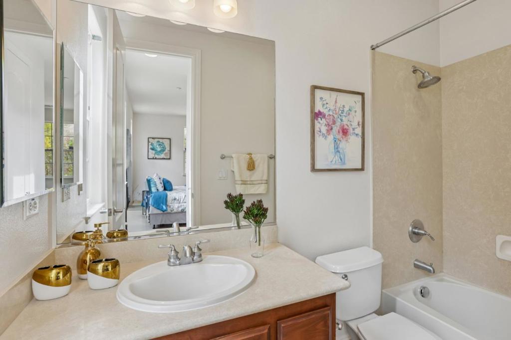 282 Drummond Drive Property Photo 23