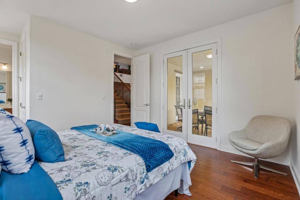 282 Drummond Drive Property Photo 25
