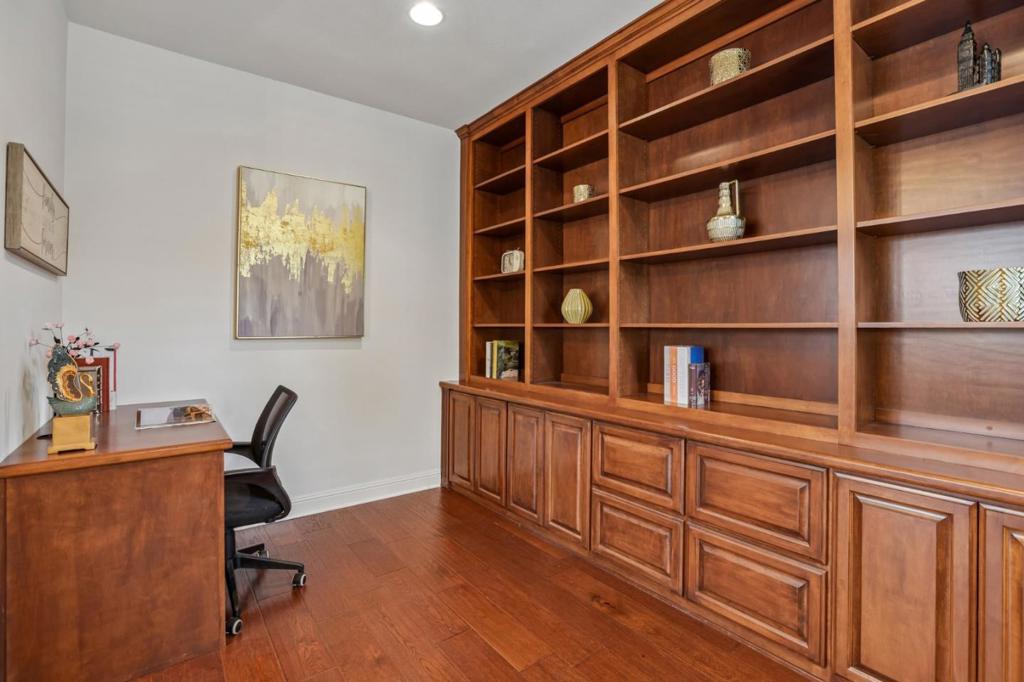 282 Drummond Drive Property Photo 34