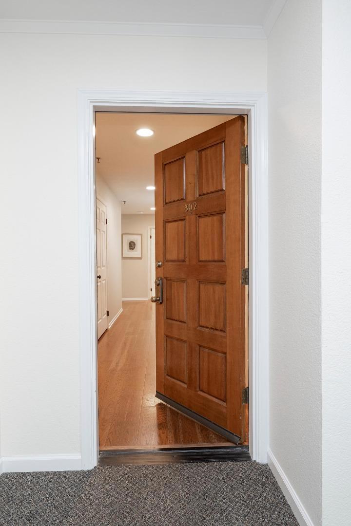 30 Lorton Avenue 302 Property Photo 3