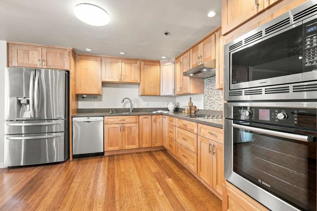 110 Park Road 301 Property Photo 2