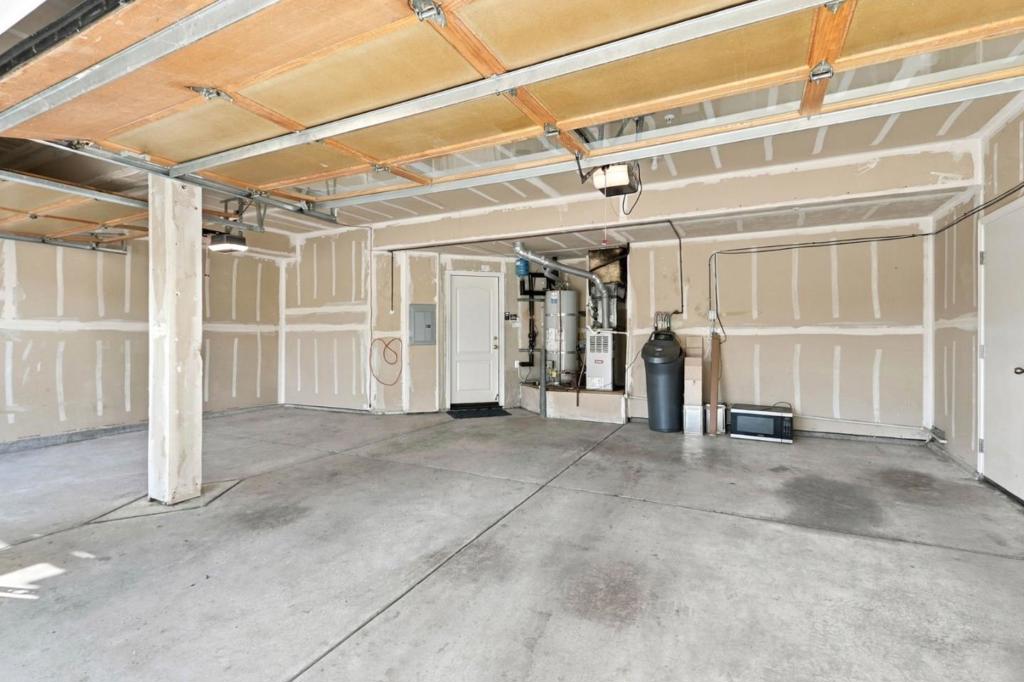 18896 Woodleigh Court Property Photo 46