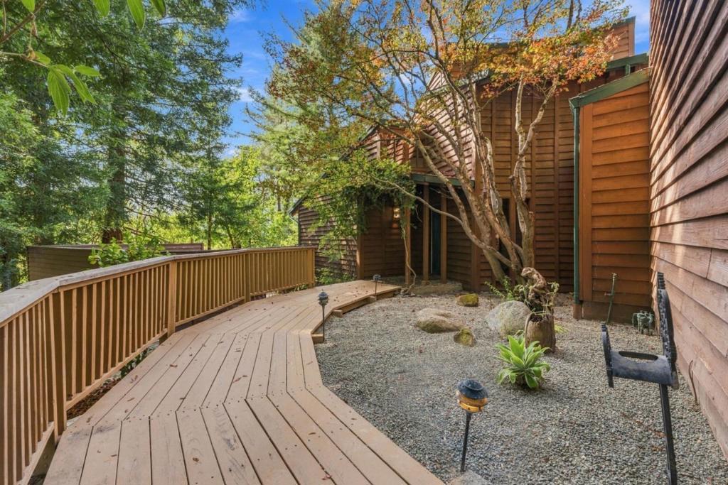 171 Tradewinds Drive Property Photo 18