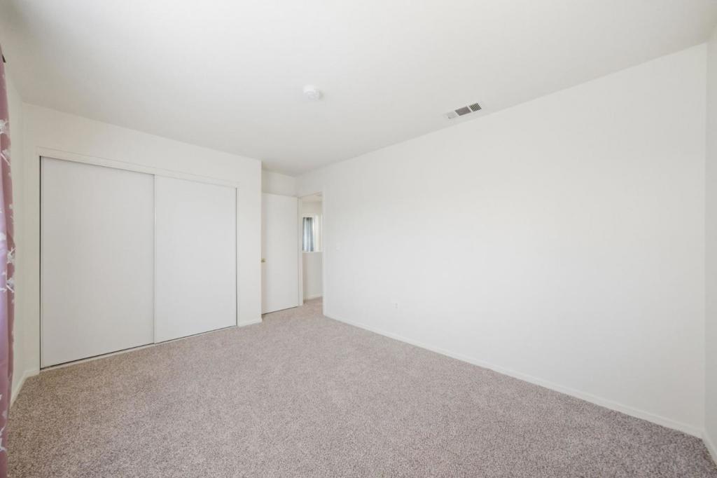 815 Daniels Avenue Property Photo 33