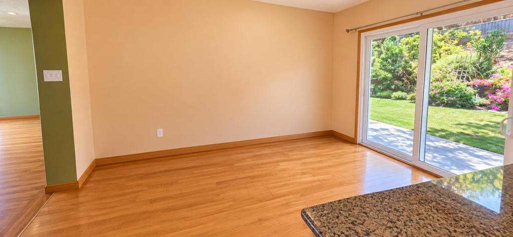 731 Thornhill Drive Property Photo 5