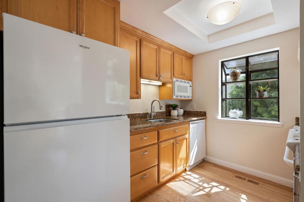 822 Cedar Street A Property Photo 8