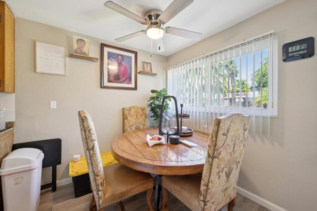 550 Berry Avenue Property Photo 7