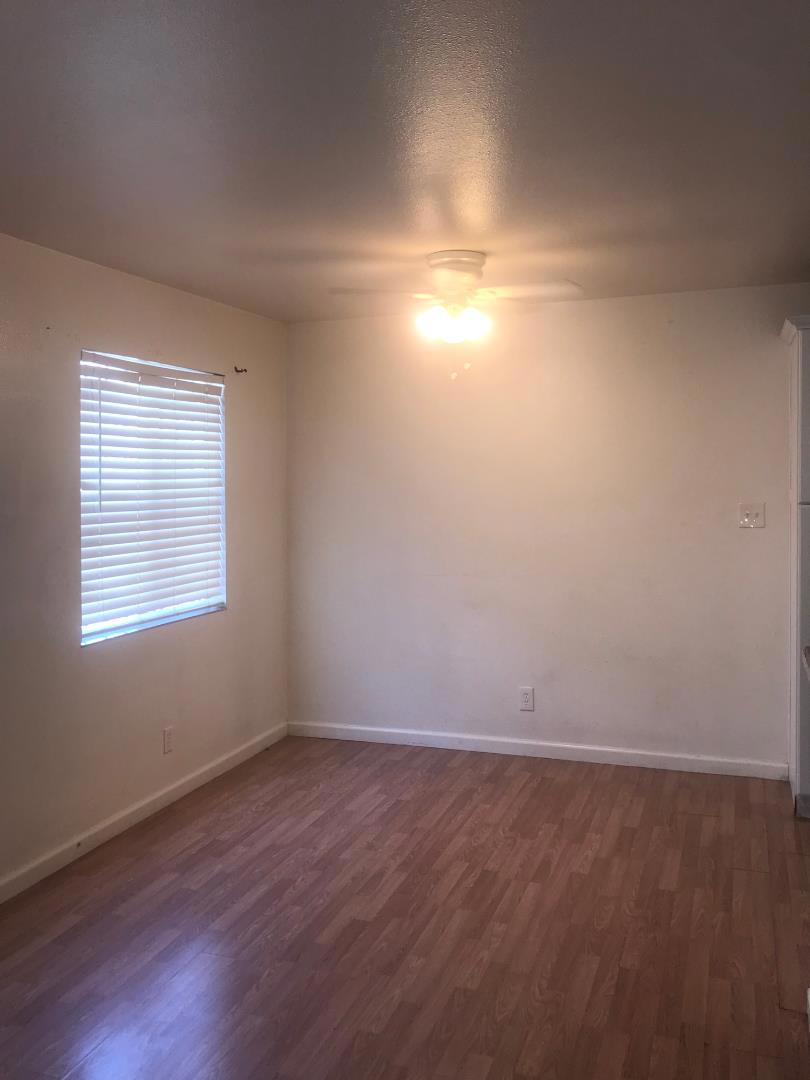 2205 Lemontree Way 2 Property Photo 7