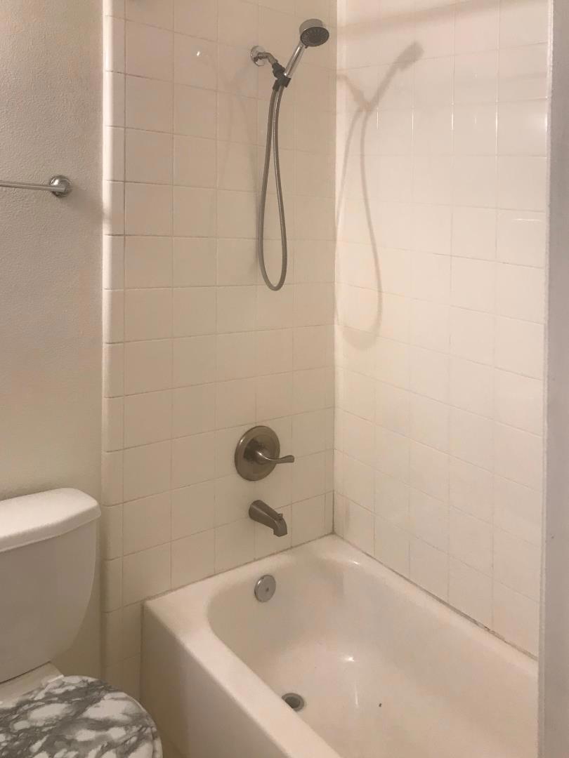 2205 Lemontree Way 2 Property Photo 12