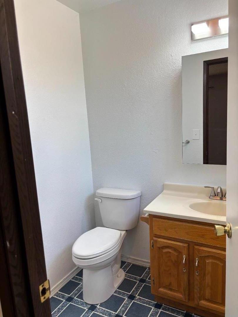 709880 Willow Street Property Photo 12