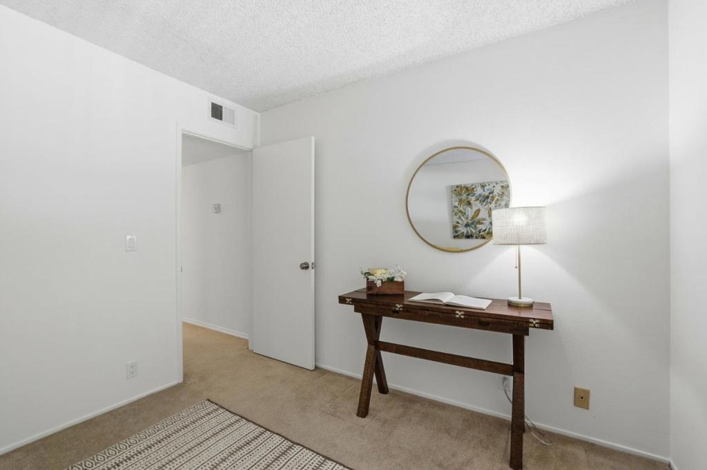 2201 Monroe Street 1302 Property Photo 20