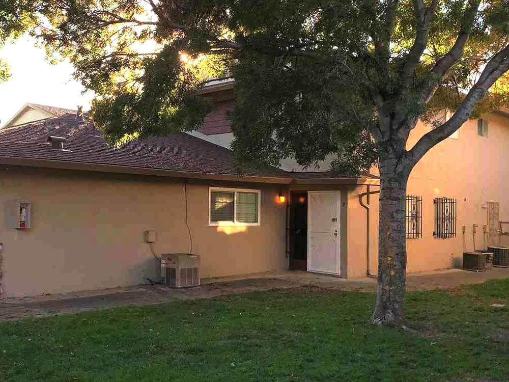 2300 Peppertree Way 3 Property Photo 1
