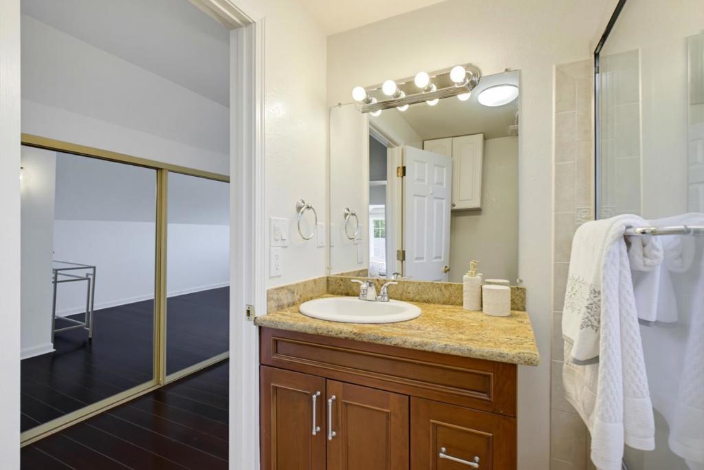 1809 Hill Avenue Property Photo 34