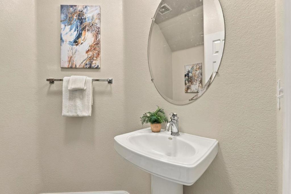 8920 Taos Way Property Photo 19