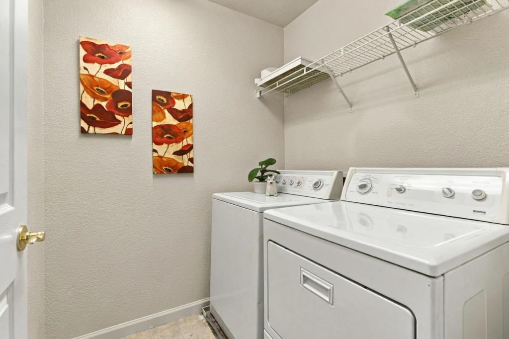 8920 Taos Way Property Photo 34