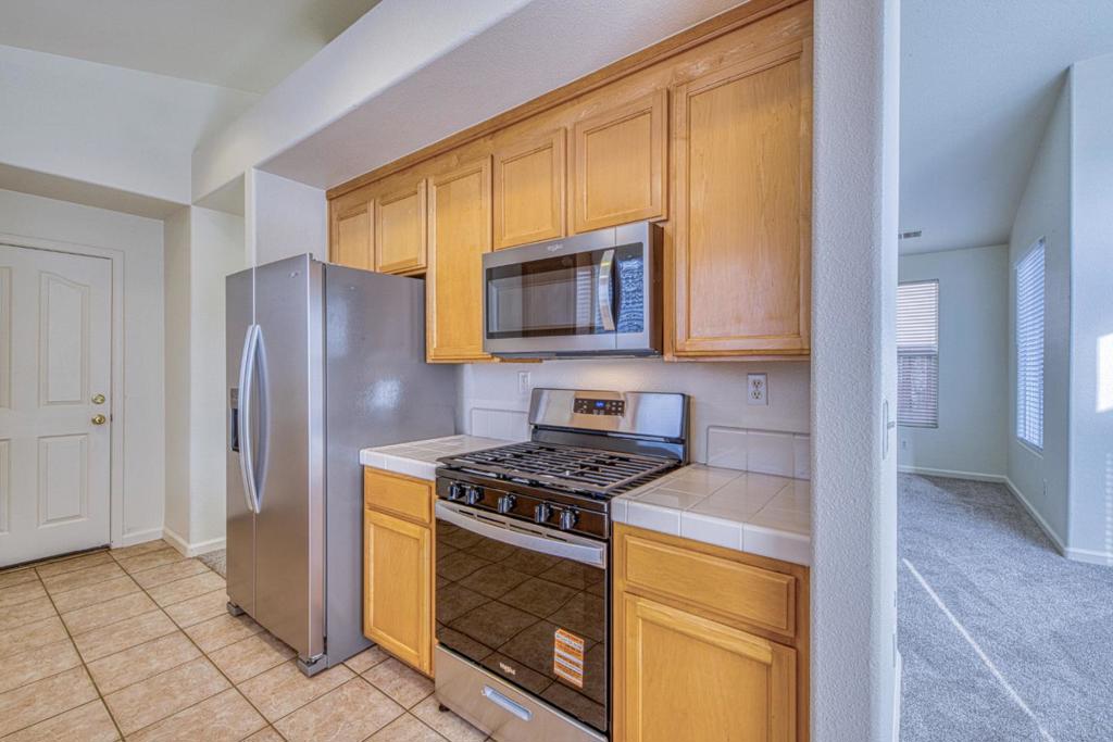 1037 Twin Creeks Drive Property Photo 12