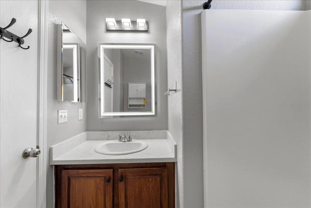 2150 Monterey Road 153 Property Photo 12
