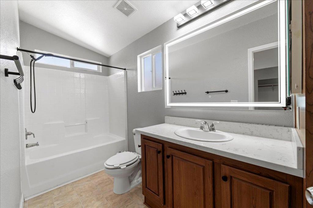 2150 Monterey Road 153 Property Photo 18