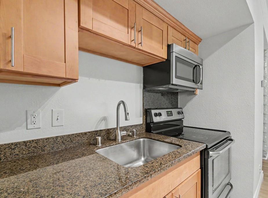 1944 Tradan Drive Property Photo 10