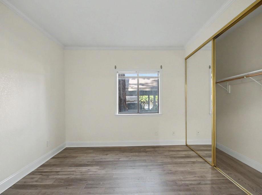 1944 Tradan Drive Property Photo 17