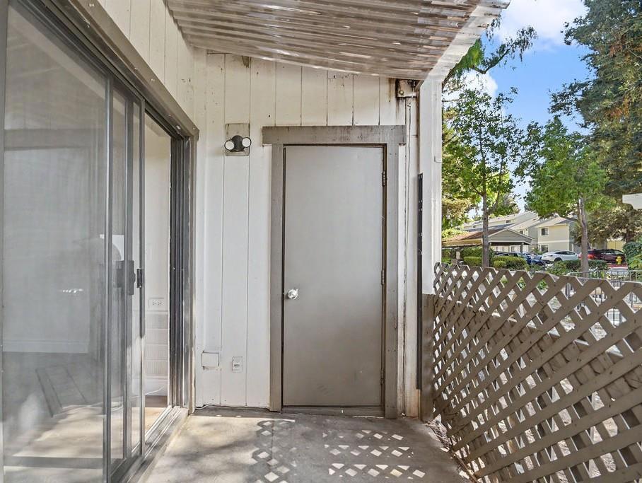 1944 Tradan Drive Property Photo 21