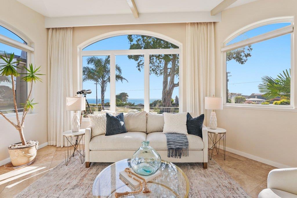 433 Seaview Drive Property Photo 14