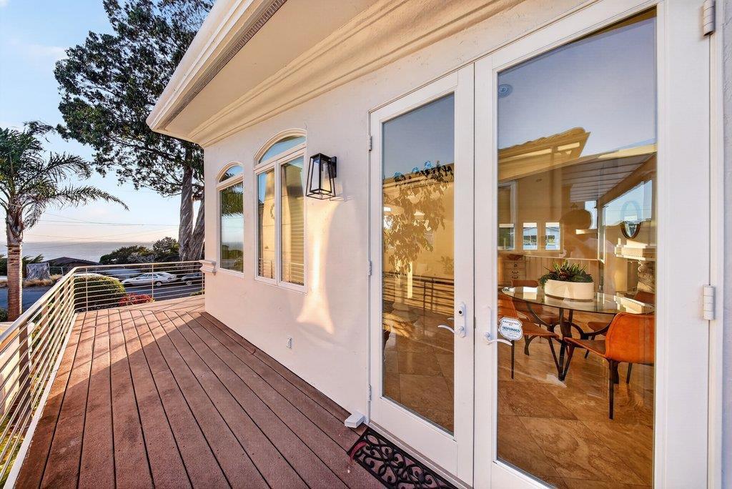 433 Seaview Drive Property Photo 17