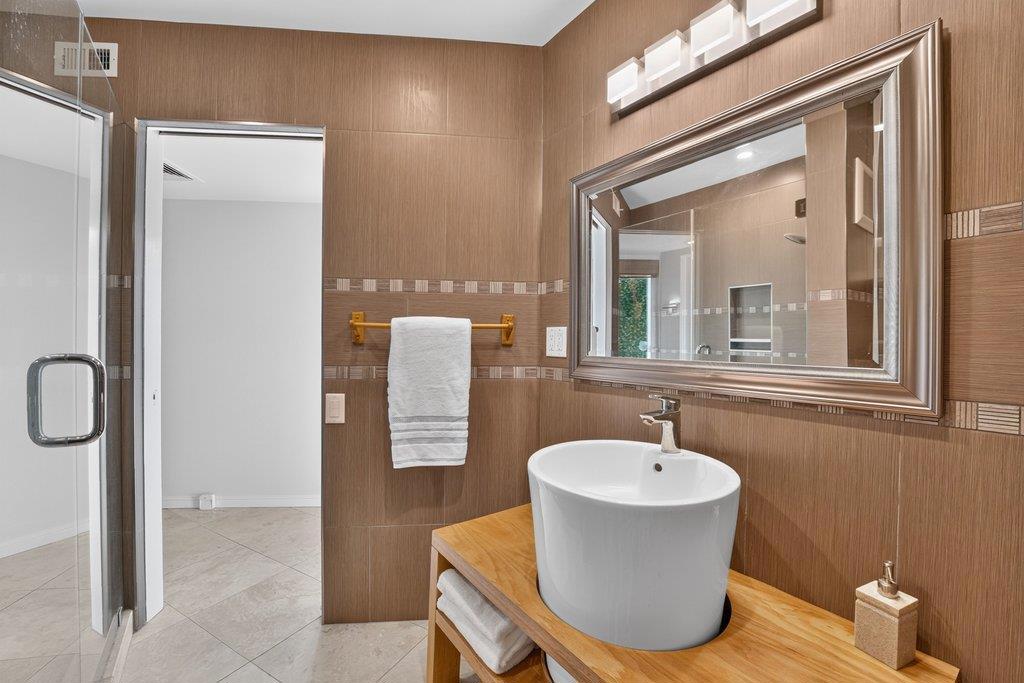 433 Seaview Drive Property Photo 55