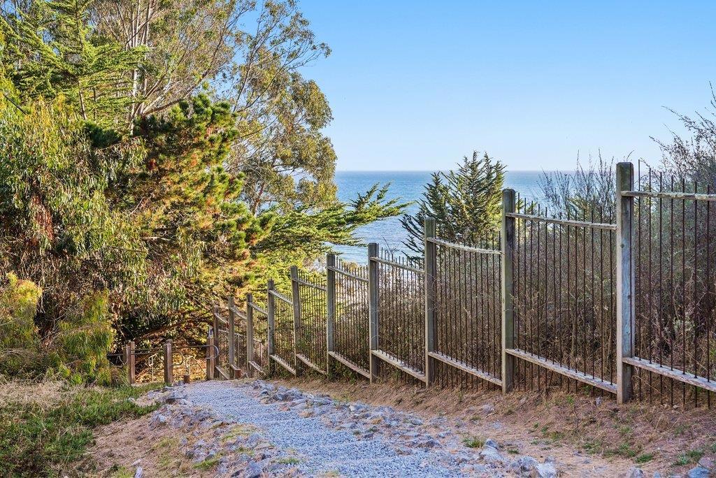 433 Seaview Drive Property Photo 77