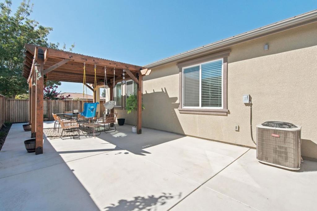 681 Segovia Drive Property Photo 31
