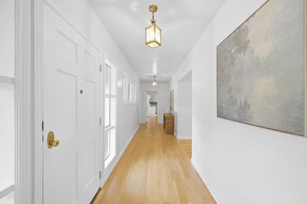 2425 Alameda De Las Pulgas Property Photo 5