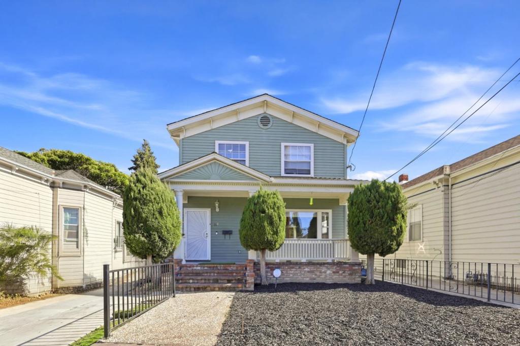 66 Fox Avenue Property Photo