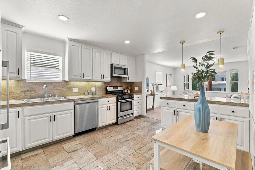 66 Fox Avenue Property Photo 15