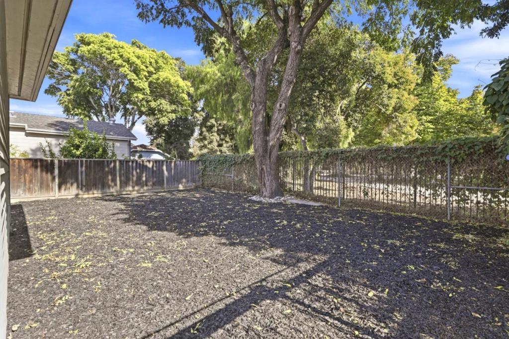 66 Fox Avenue Property Photo 28