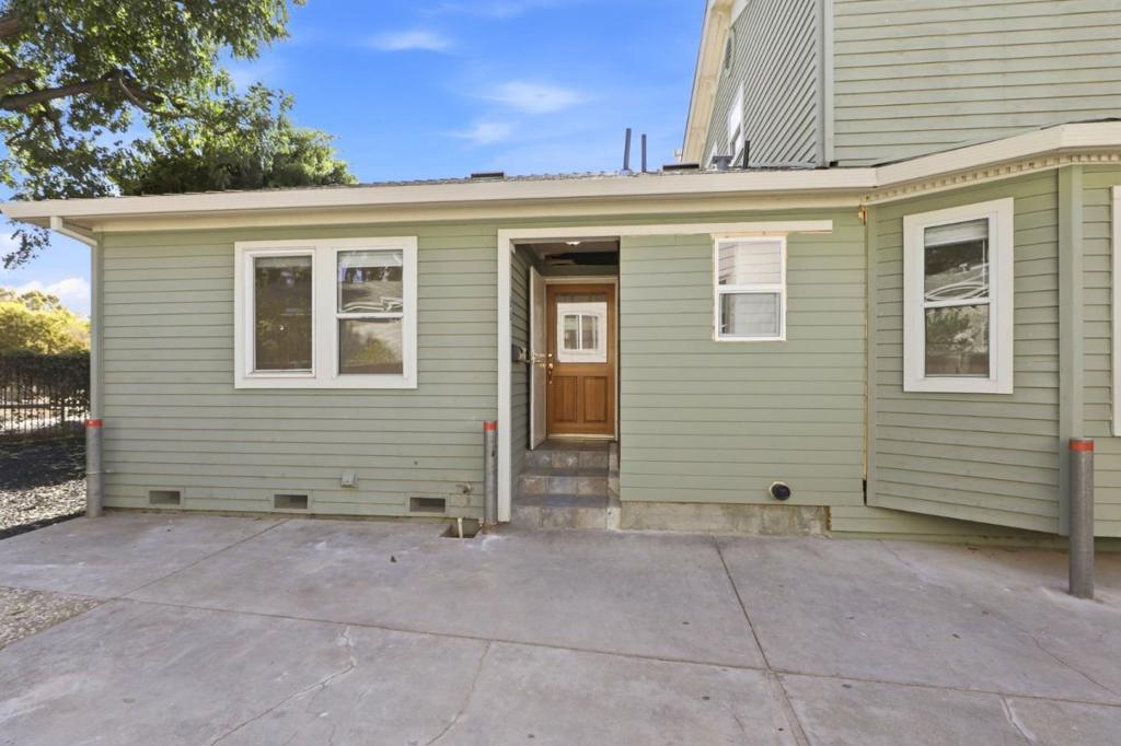 66 Fox Avenue Property Photo 39