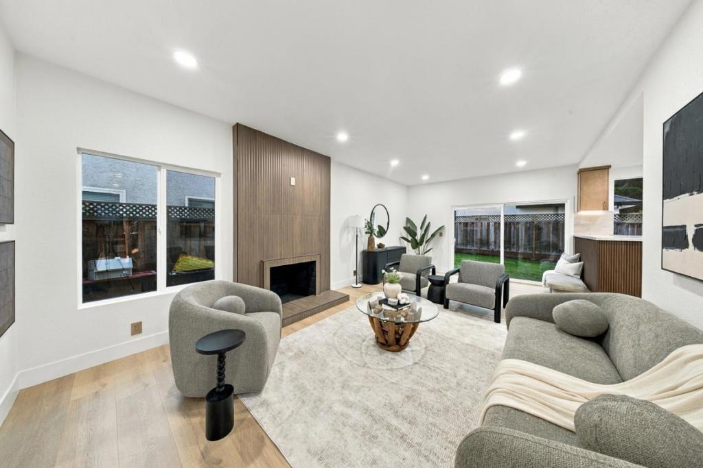 408 Curie Drive Property Photo 17