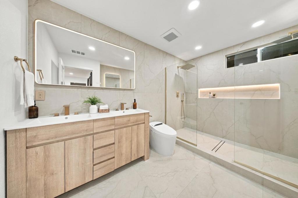 408 Curie Drive Property Photo 23