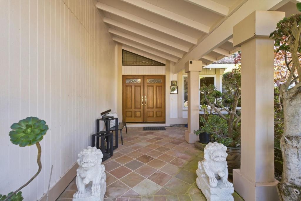 1345 Lakeview Drive Property Photo 12