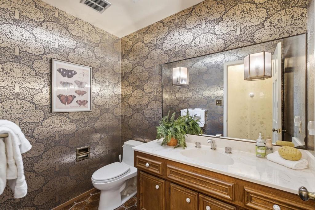1345 Lakeview Drive Property Photo 48