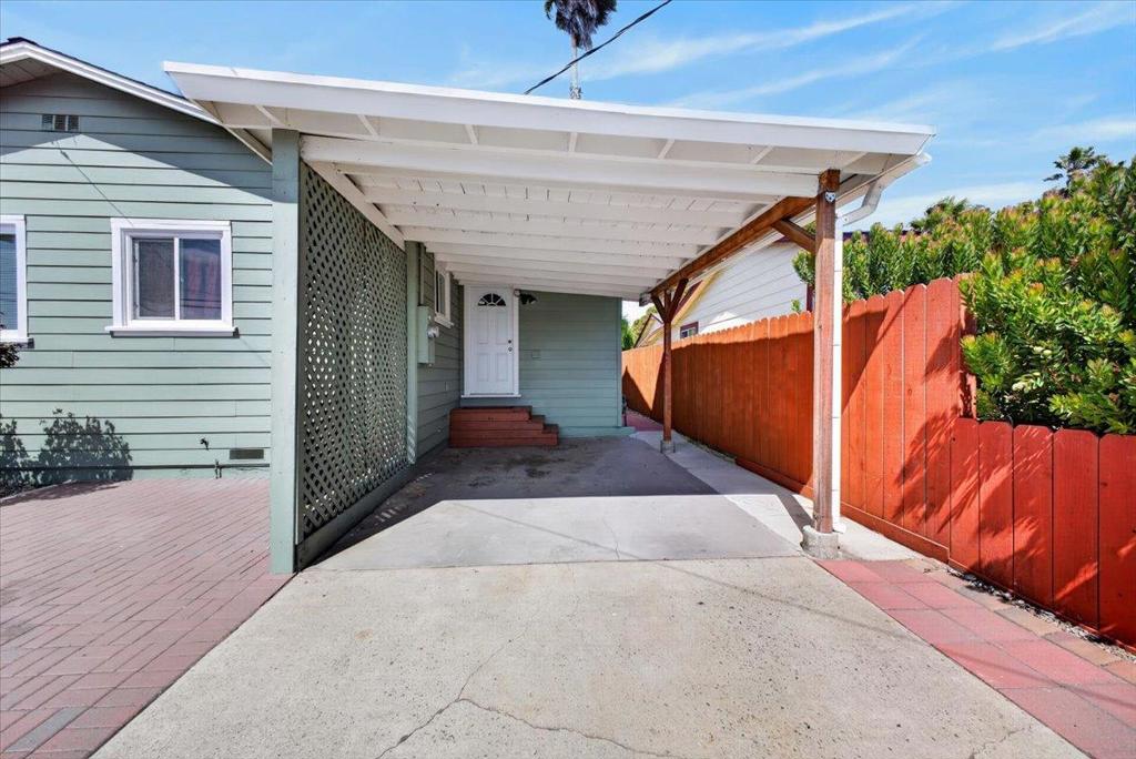 1177 Birch Avenue Property Photo 3
