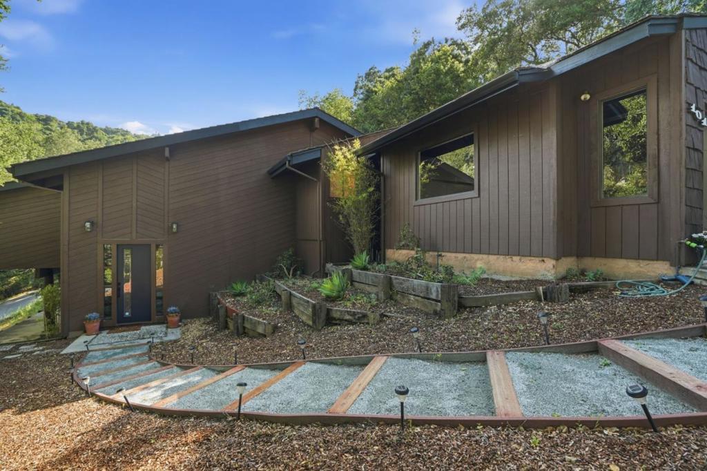 101 Ravinia Way Property Photo 5