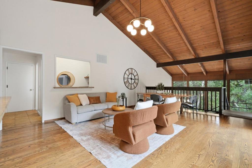 101 Ravinia Way Property Photo 14