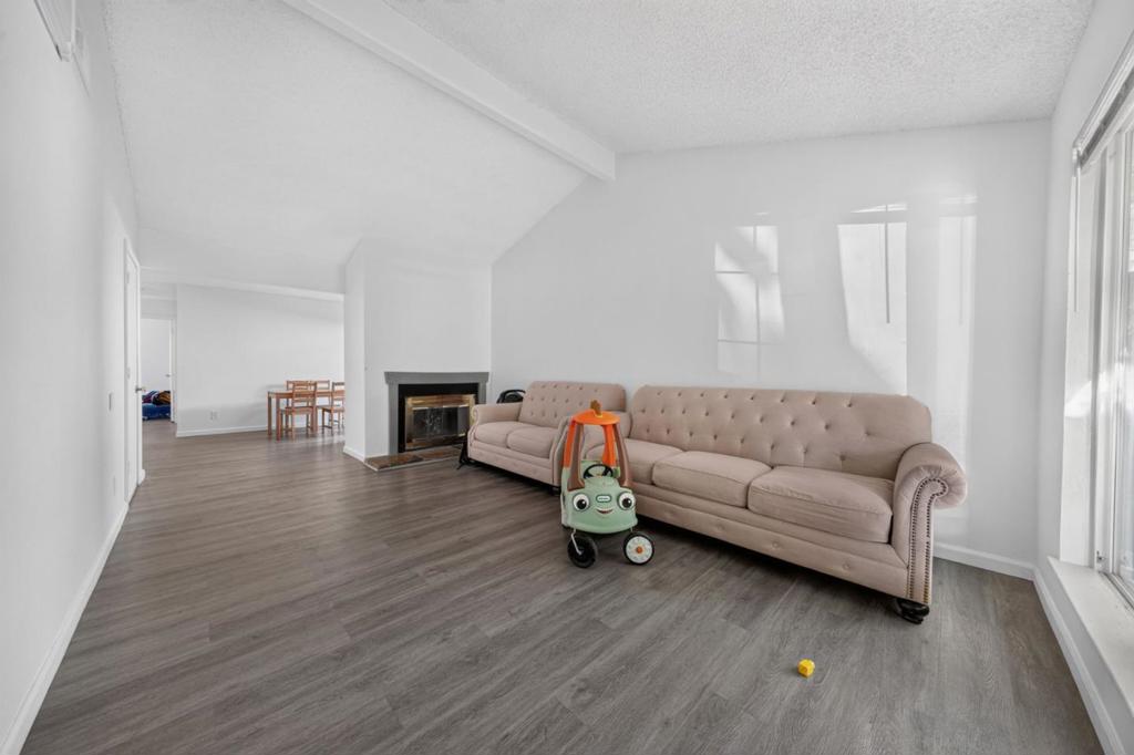 51175119 Shell Street Property Photo 5