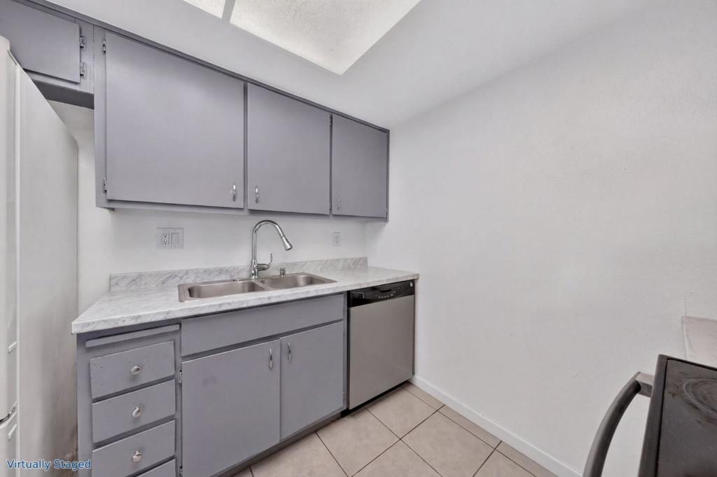 51175119 Shell Street Property Photo 14