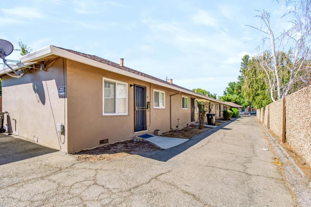 460 S Buena Vista Avenue Property Photo 1