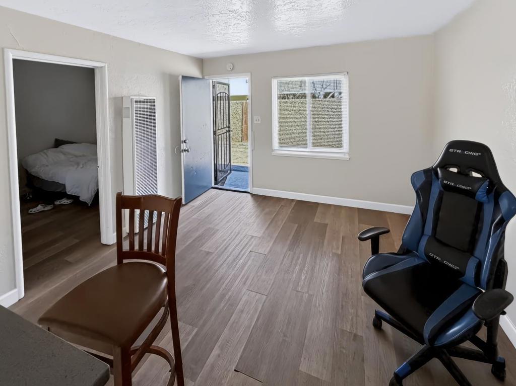 460 S Buena Vista Avenue Property Photo 25
