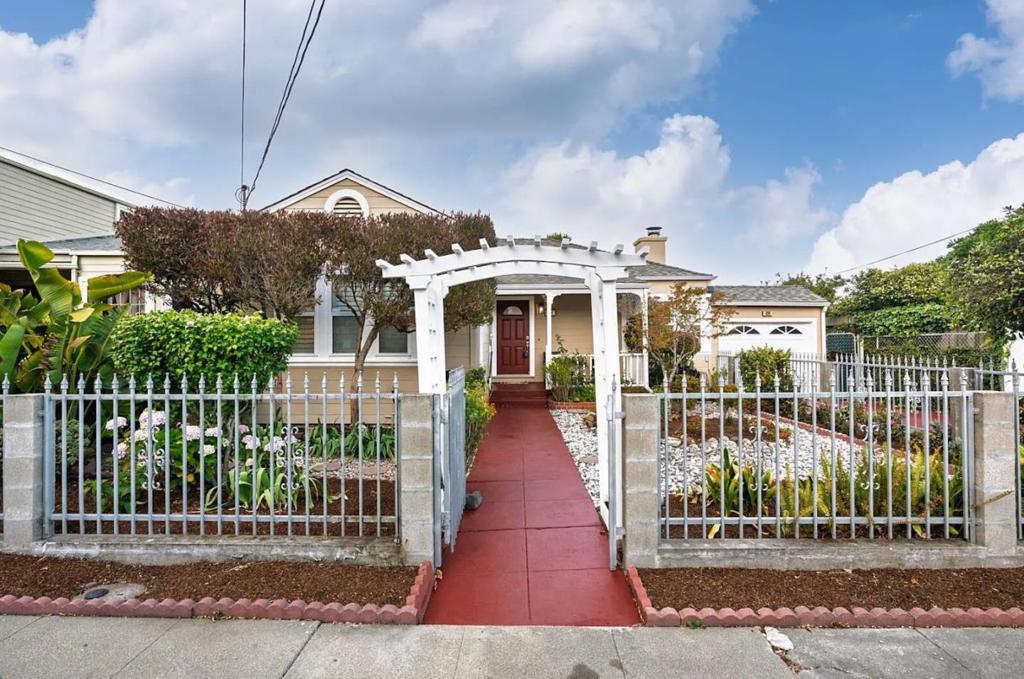 920 Masson Avenue Property Photo 1