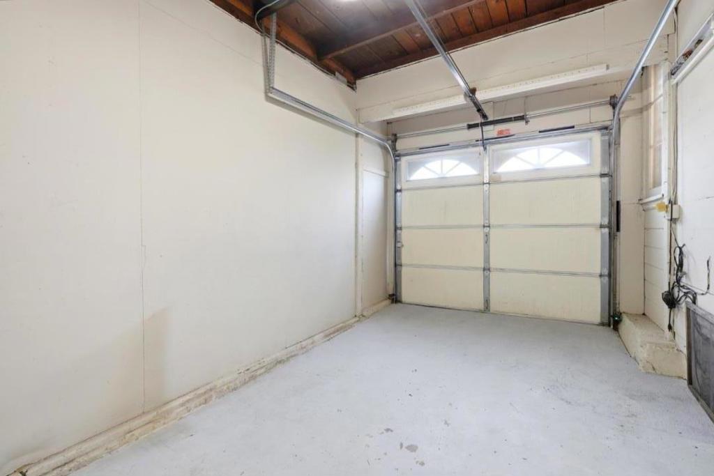 920 Masson Avenue Property Photo 28