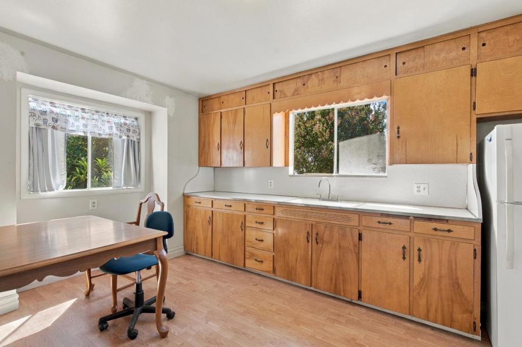 1196 West Street Property Photo 11