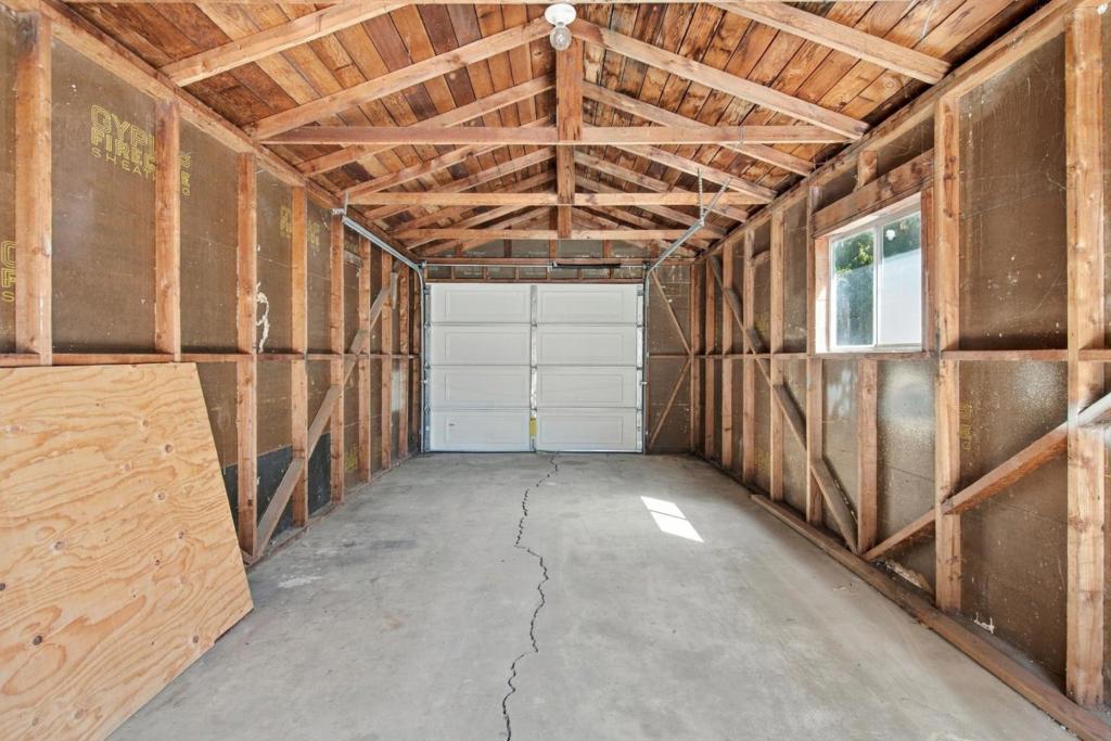 1196 West Street Property Photo 28